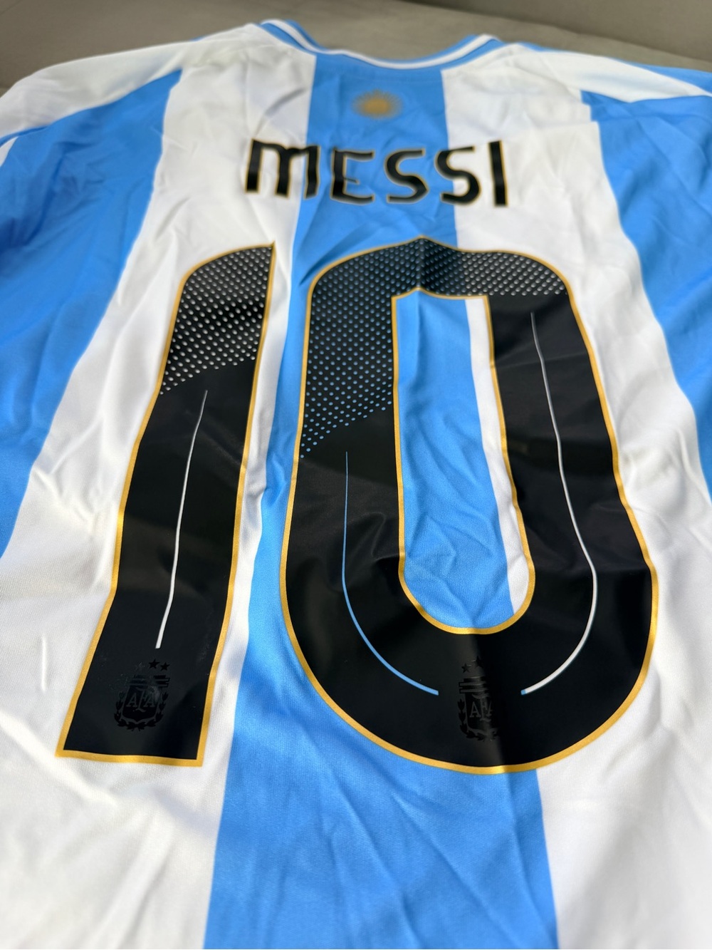 NEW MESSI Argentina 2024 ADIDAS JERSEY Home Football Soccer #10 100%AUTHENTIC - Picture 9 of 11